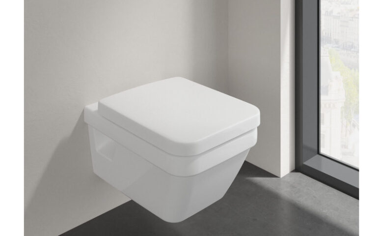 Квадратна конзолна тоалетна чиния 5685HR01 Architectura със седалка Villeroy & Boch