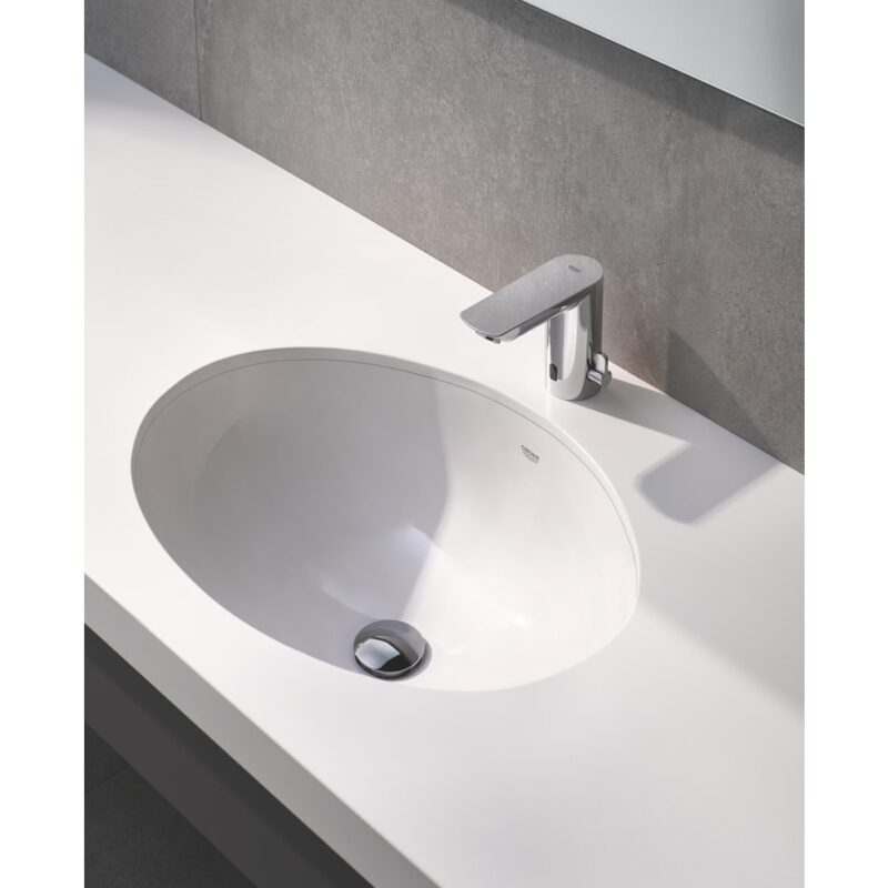 Умивалник за вграждане под плот 55см GROHE Universal 39423000