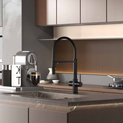 Черен кухненски смесител за чиста вода с изтеглящ душ ACQUA PURA 7207074MB